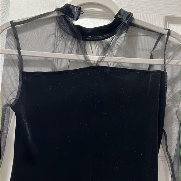 Simple yet Elegant SHEIN Soft Velvety Dress - Picture 3 of 4